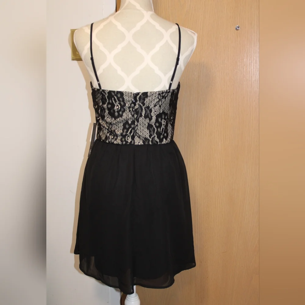 Lace and Sheer Dress Babydoll, sweetheart neckline, super Sexy, Goth, Black - Picture 3 of 7